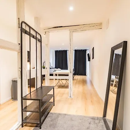 Hyper Centre Cathedral