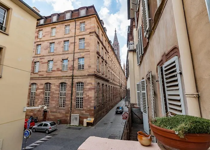 Hyper Centre Cathedral شقة