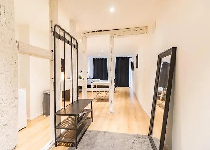 Hyper Centre Cathedral